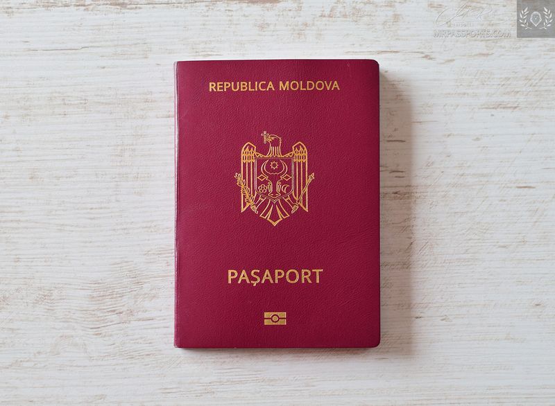 Moldova 2017-2024 biometric passport / e-passport