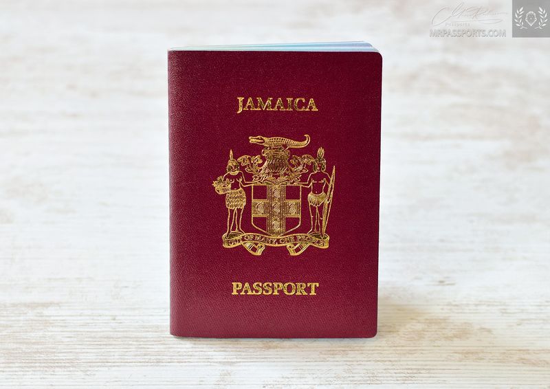 Jamaica 2006-2016 pre-biometric passport in excellent condition