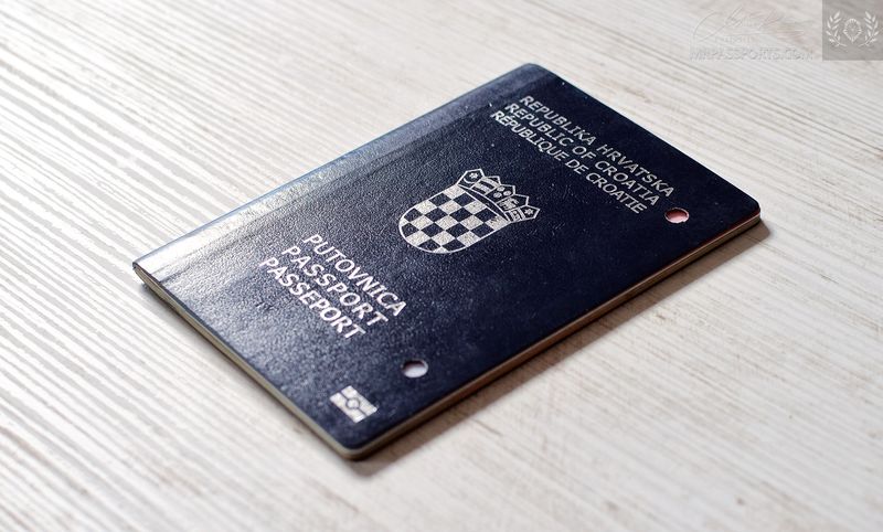 Croatia, 2010-2020 biometric passport / e-passport, given at Sarajevo, BIH