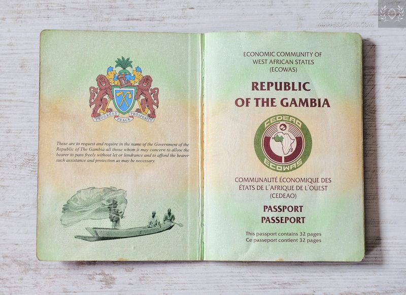 Gambia 2017-2022 biometric passport / e-passport