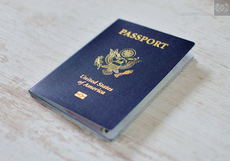 USA 2012-2022 biometric passport / e-passport from a German emigrant