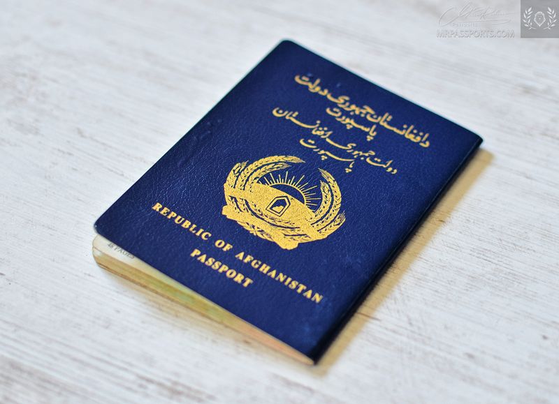 Middle East 1996-1997 passport, w/ Thailand & Pakistan visas