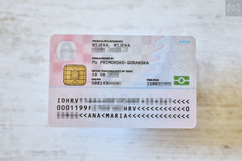 Croatian biometric identity card