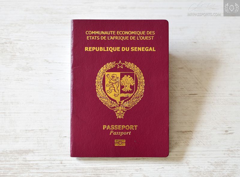 Senegal, 2011-2016 biometric passport / e-passport - ECOWAS