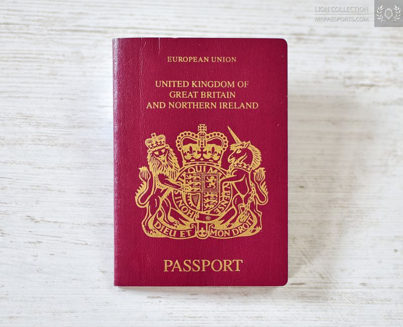 United Kingdom 2001-2011 passport, EU model