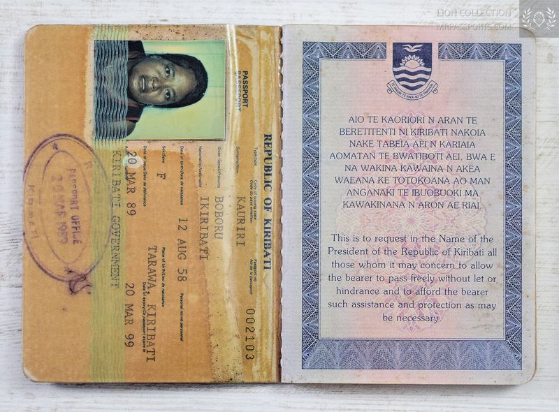 Kiribati 1989-1999 passport, mega rare - Micronesia