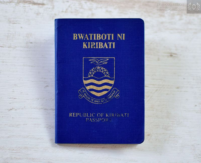 Kiribati 1989-1999 passport, mega rare - Micronesia