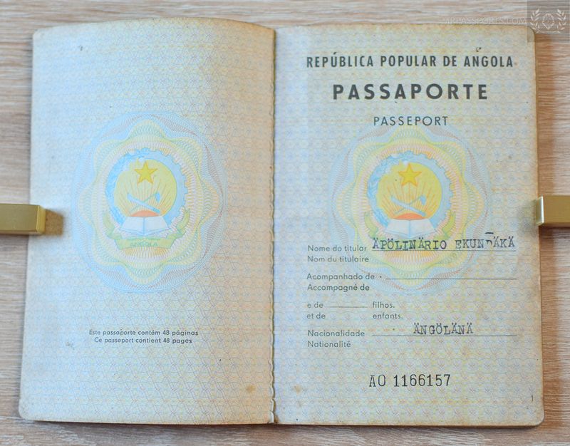 Angola 1996-2001 passport, mega rare