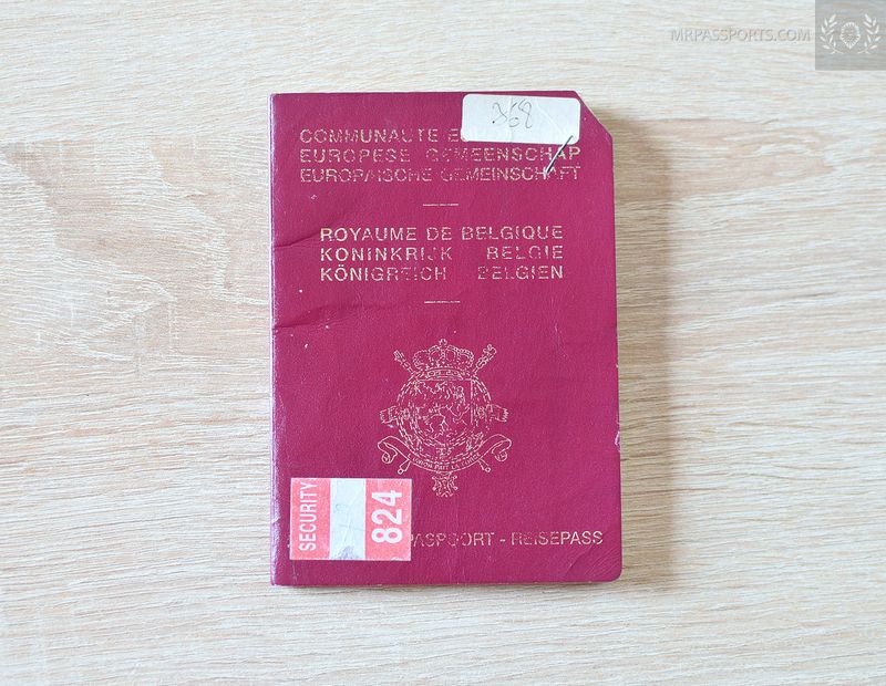 Belgium 1998-2003 passport, African visas