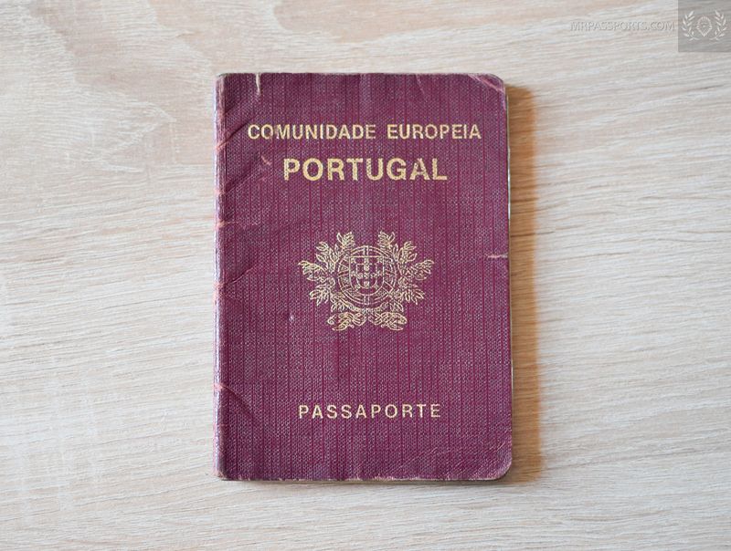 Portugal 1989-1999passport, US resident