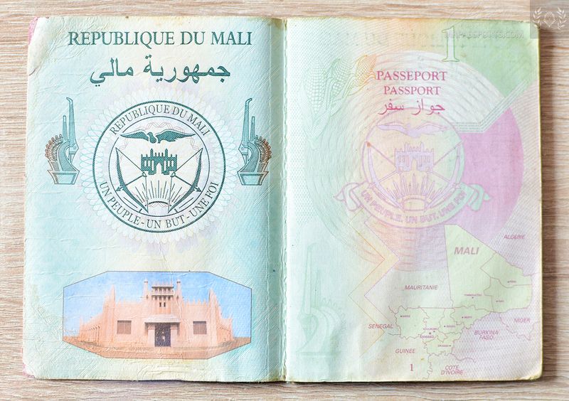 Mali 2009-2014 passport