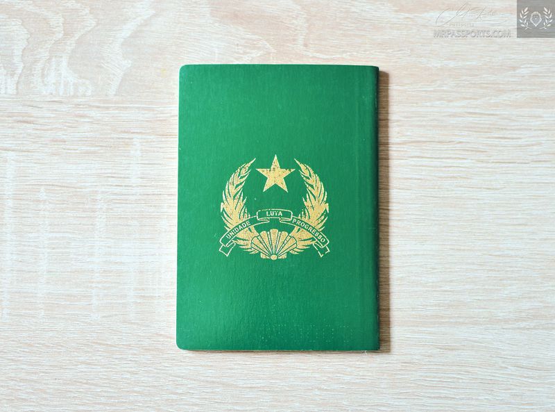 Guinea-Bissau 2016-2021 biometric passport / e-passport