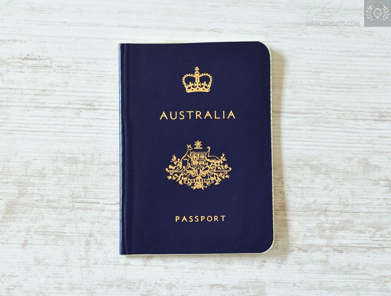 Australia 1981-1986 passport, San Franncisco - Mint, extremely rare