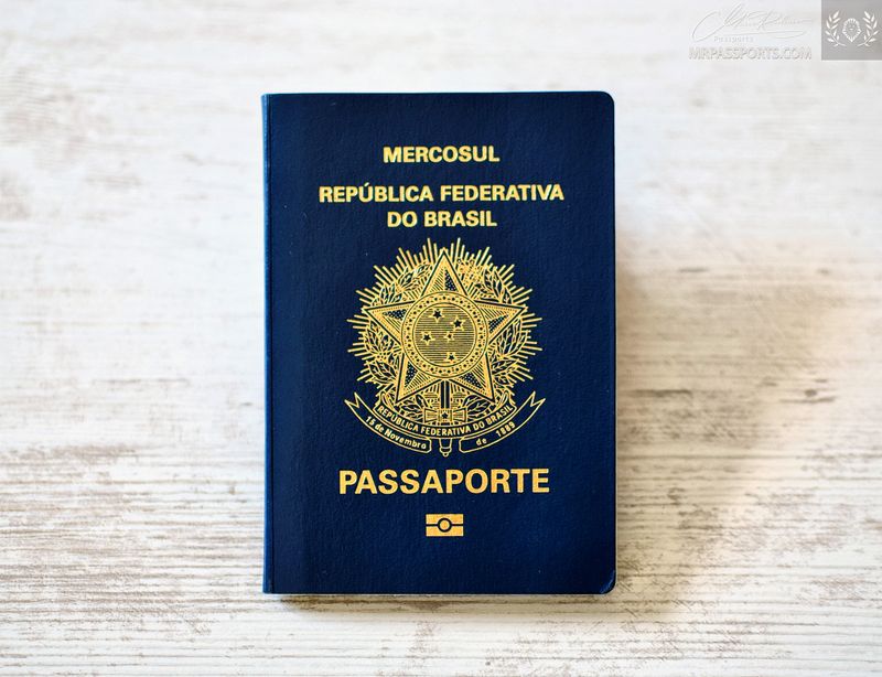 Brazil, 2014-2019 biometric passport / e-passport, mint condition