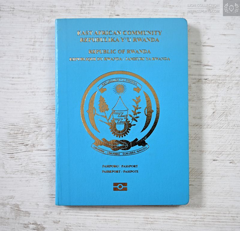 Rwanda 2015-2025 biometric passport / e-passport, excellent condition