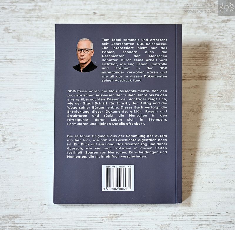 GDR Passport History by Tom Topol, signed by the author (DDR Reisepass Geschichte), German