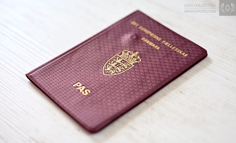 Denmark passport, 1985-1990, very good condition