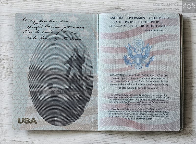 USA, 2013-2023 biometric passport / e-passport, mint condition