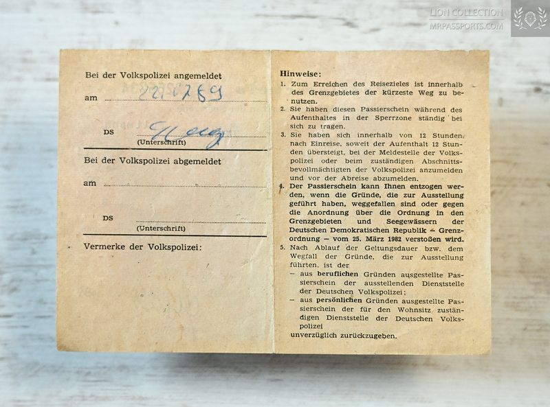 GDR (East Germany) 1989 Pass for entry into and stay within the restricted zone along the inner-German border.