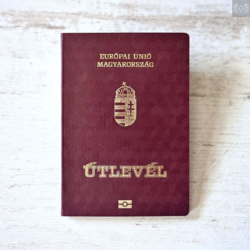 Hungary, biometric passport / e-passport, mint condition / unused