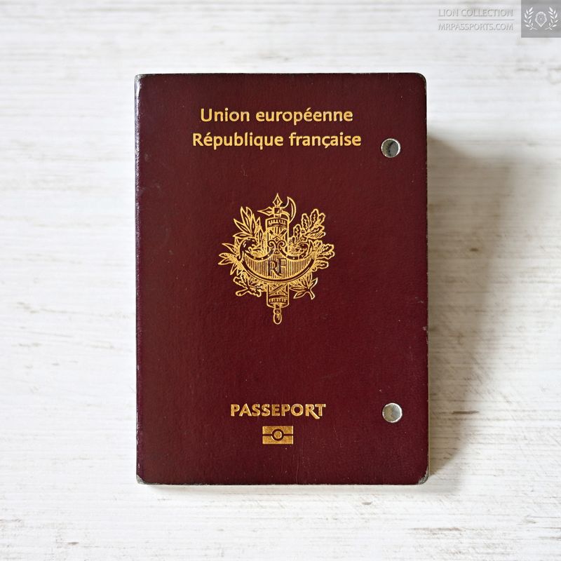 France, 2009-2014 biometric passport / e-passport