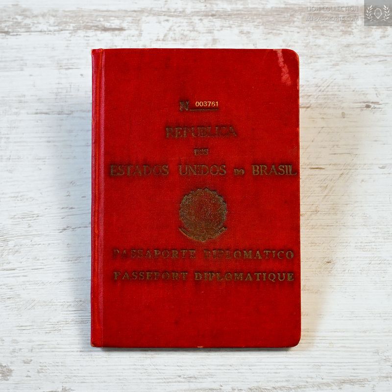 Brazil, 1952-1953 Diplomatic passport