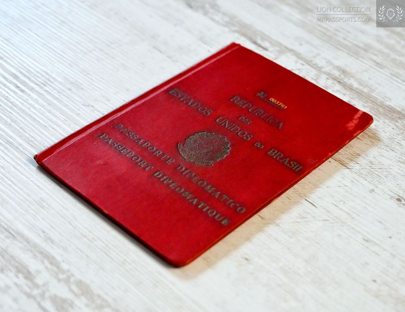 Brazil, 1952-1953 Diplomatic passport