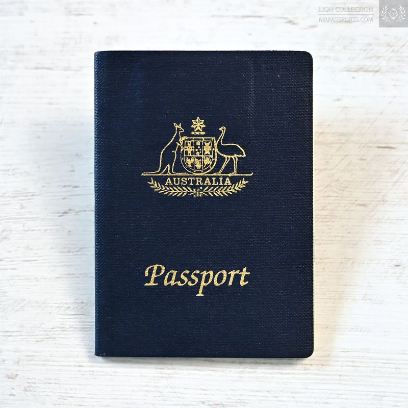 Australia, 2003-2013 passport, mint condition / unused