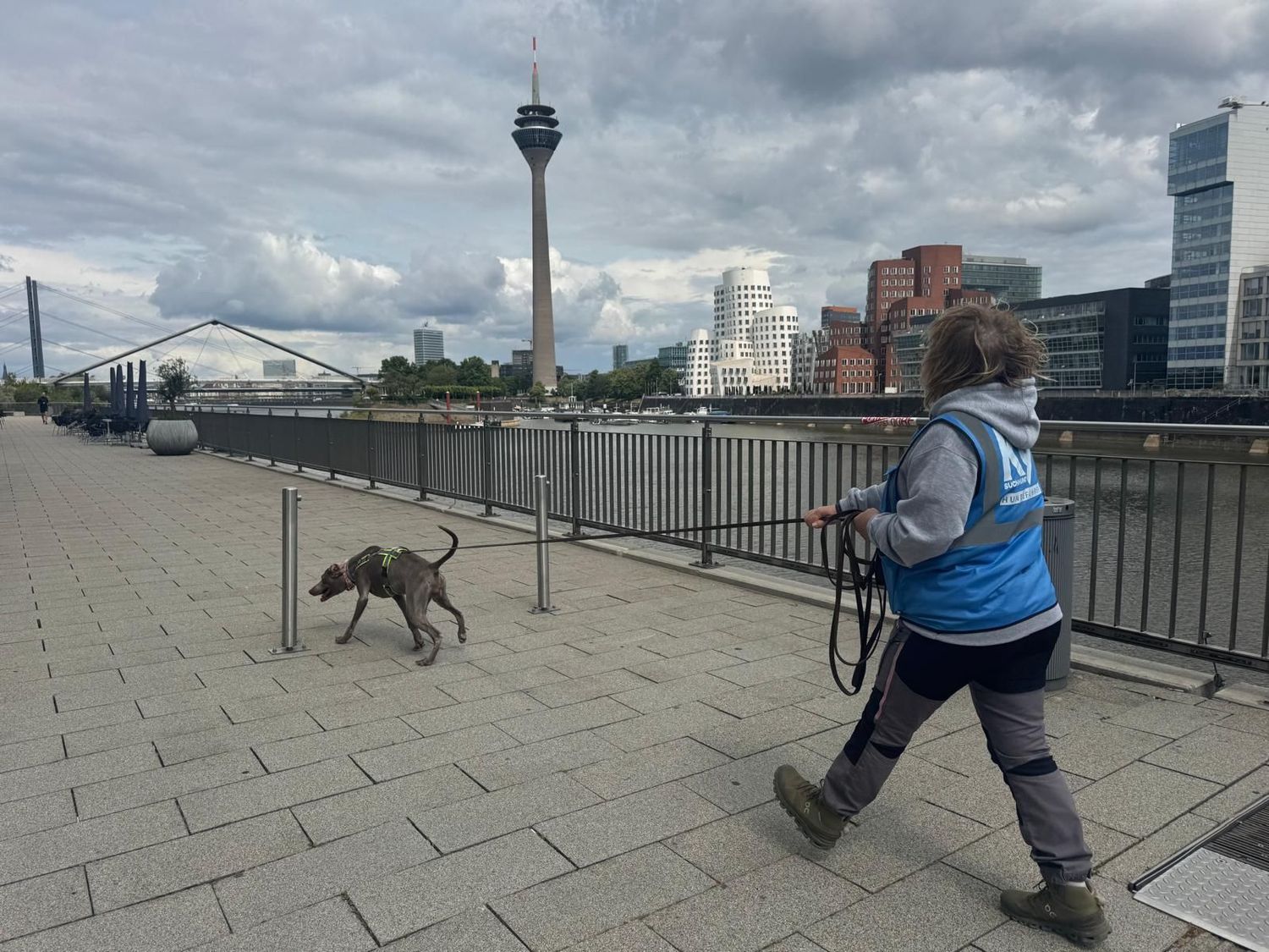 Trailen am Medienhafen in Düsseldorf Sonntag 03.08.2025