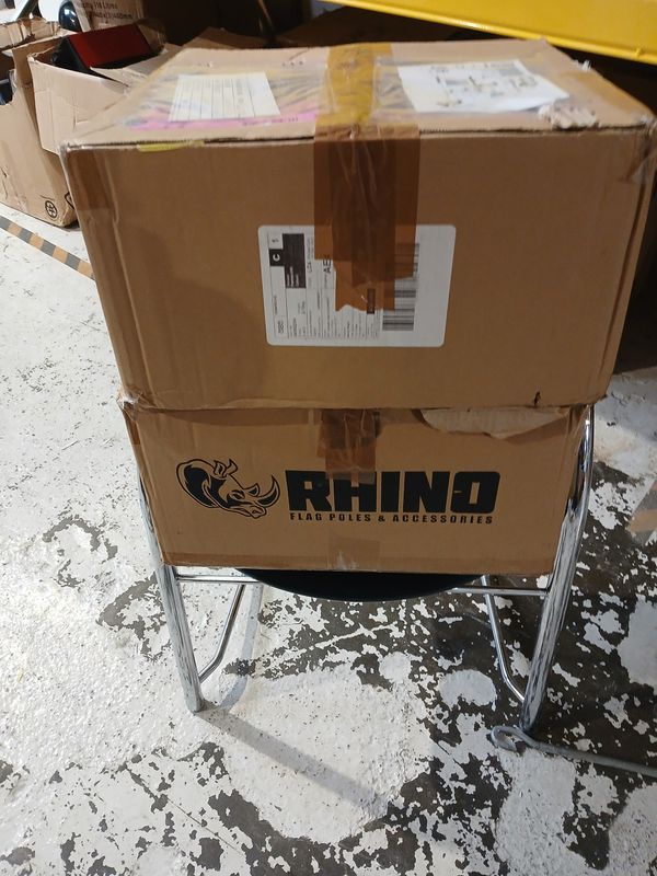 1 pallet of 2 Parasol bases (bay2 top)