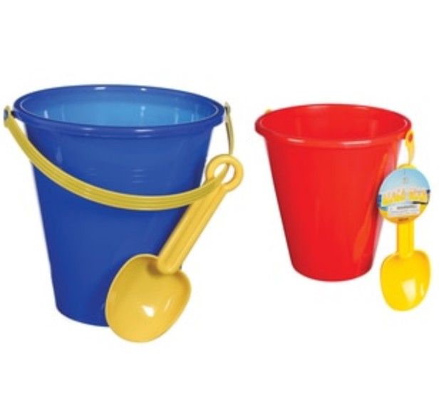 LARGE BUCKET &amp; SHOVEL