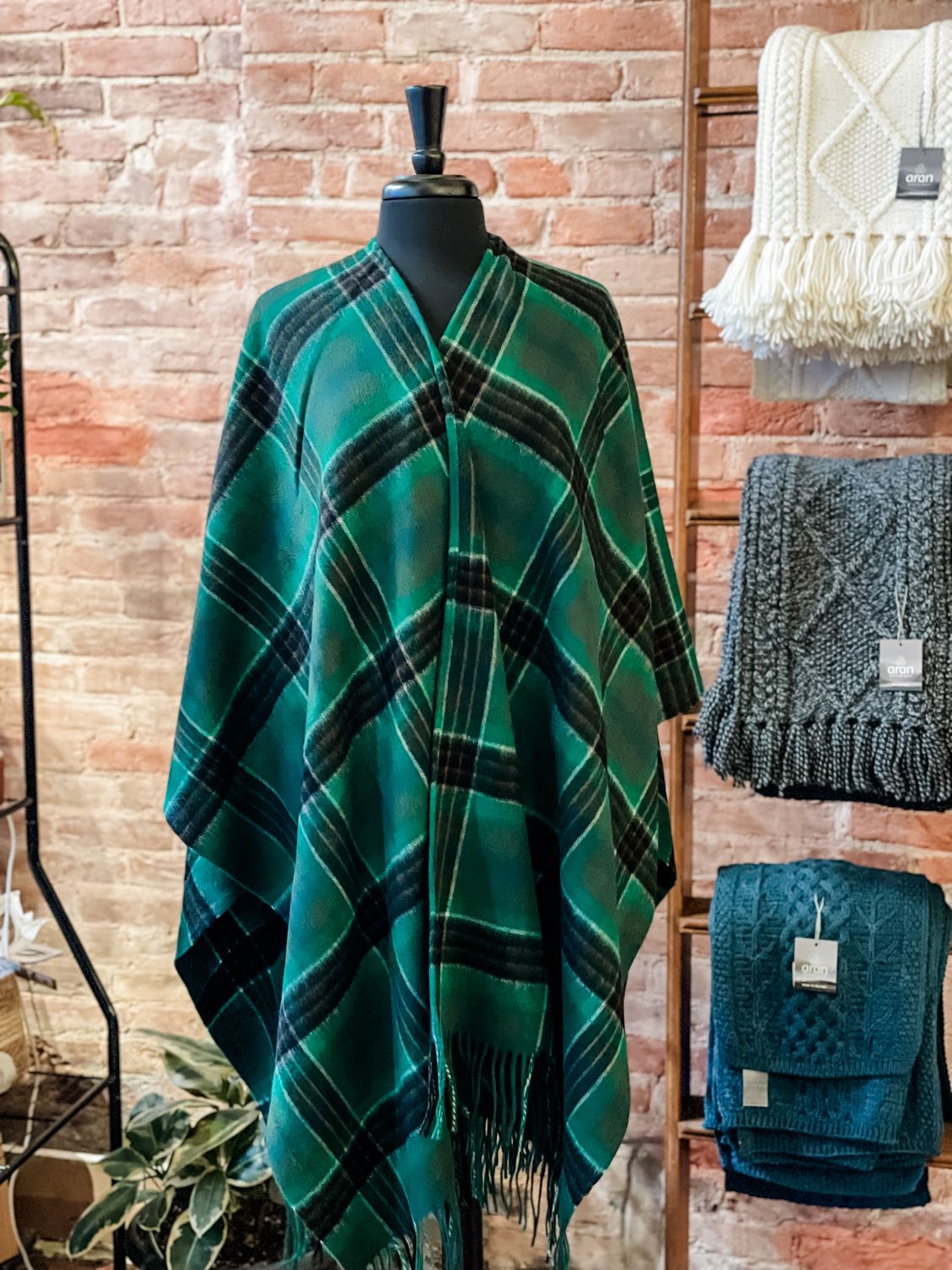 Spirit of Ireland Lambswool Cape