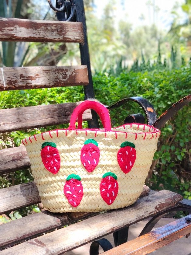 Handwoven Straw Bag/Basket, Color: Strawberry