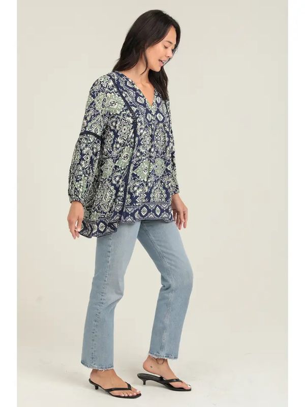 Printed Long Sleeve Lace Trim Tunic Top