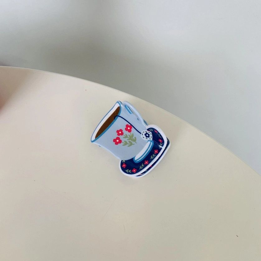 Acrylic Coffee Cup Hair Claw, Color: Blue