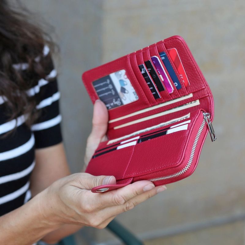 Eleanor Wallet