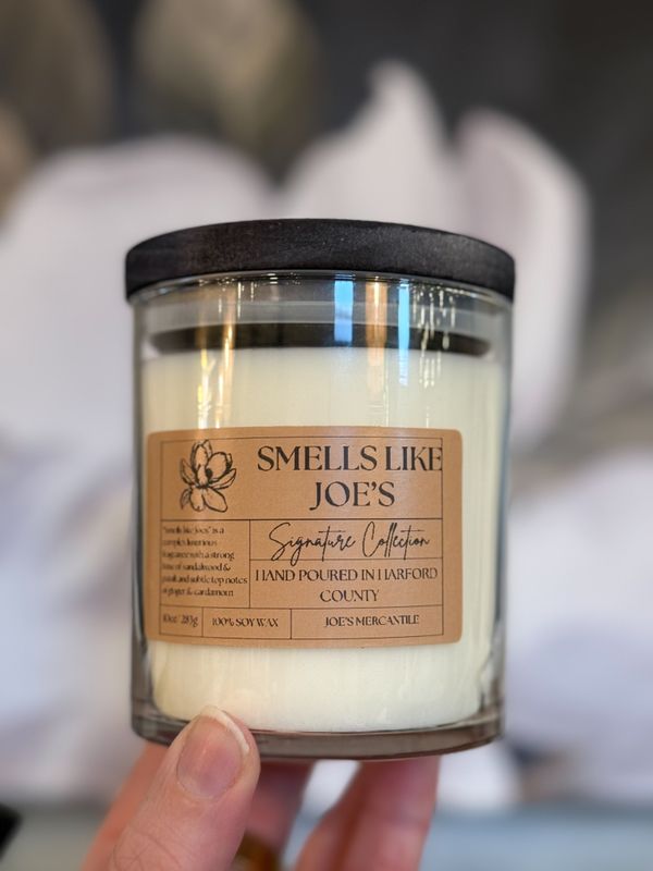 10oz Smells Like Joe&#39;s Candle