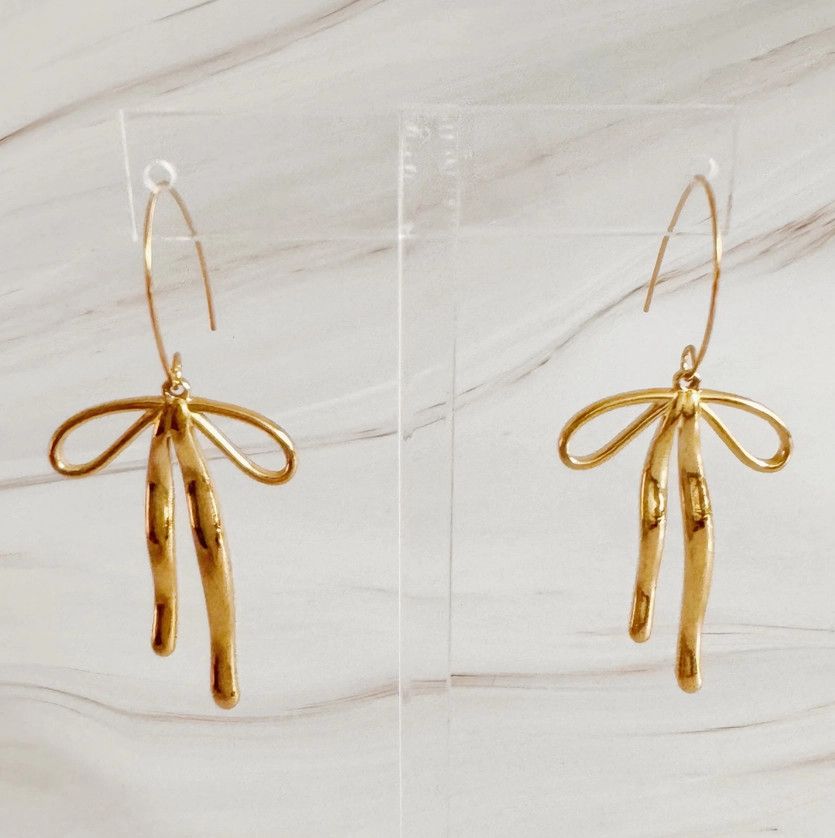 Stylist Bow Drop Earrings, Color: Gold