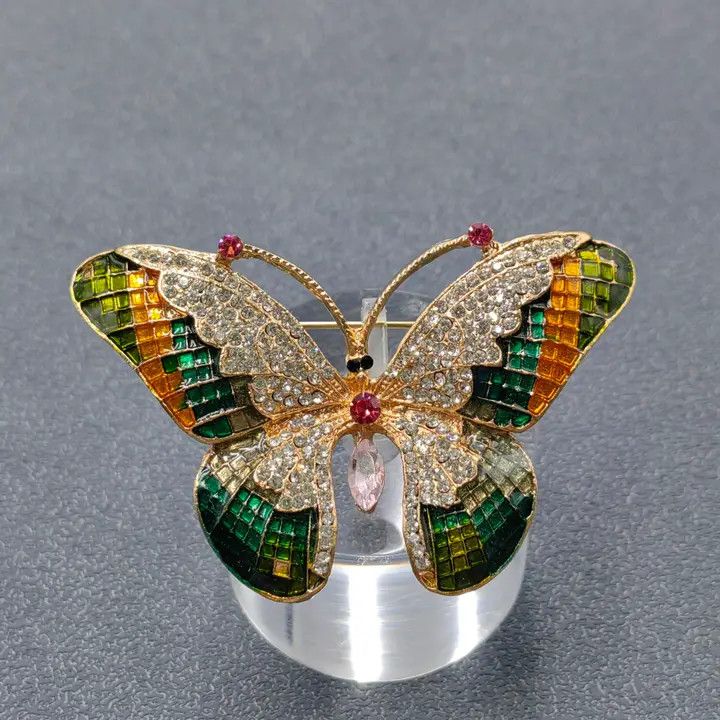 Enamel Butterfly Brooch Inlaid with Rhinestone