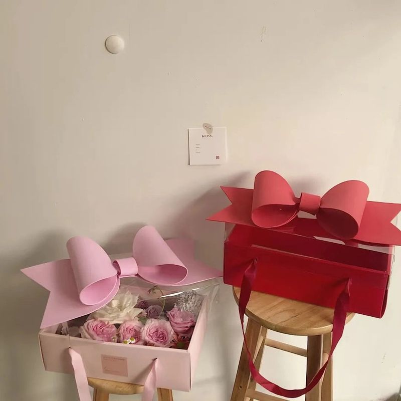 Big Bow Rectangle Flower Box with Clear Lid, Pink