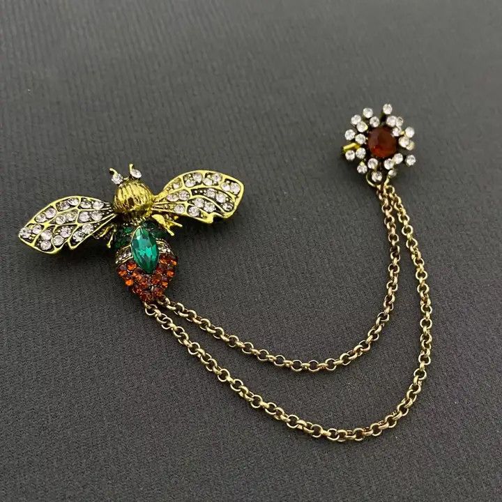 Vintage Rhinestone Bee Brooch