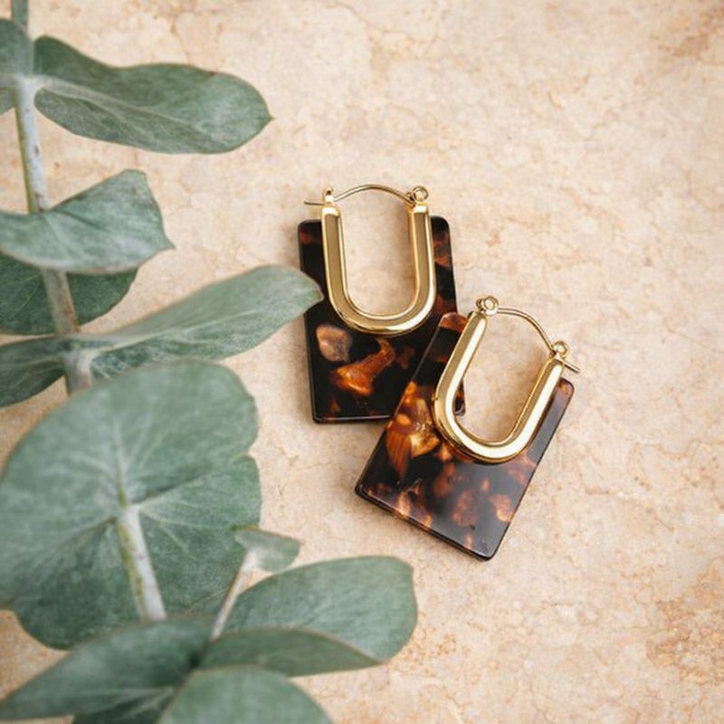 Sloane Tortoiseshell Square Hoop Earring