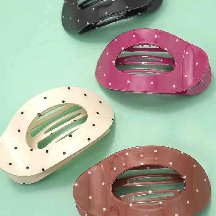 Jumbo Lay Flat Oval Hair Claw Clips