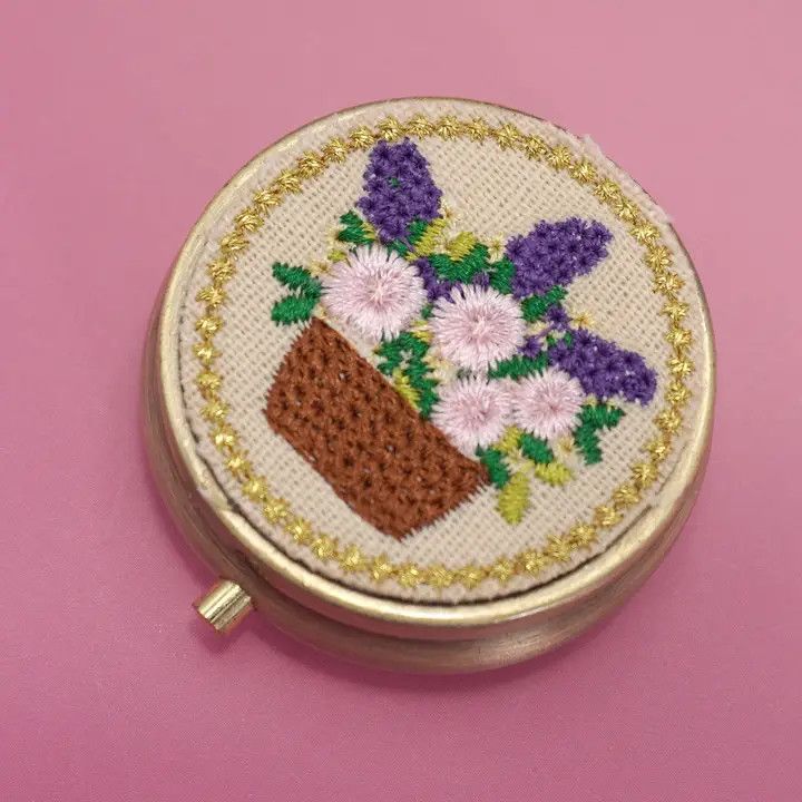 Floral Embroidery Jewelry Organizer w/ Mirror