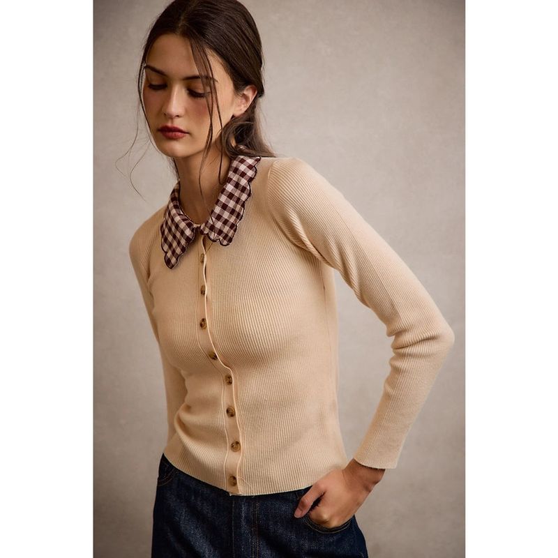 Scallop Edge Collared Button Down Knit Top, Cream