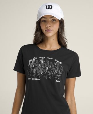 Wilson Night Skyline Tech Women&#39;s Tee - Black