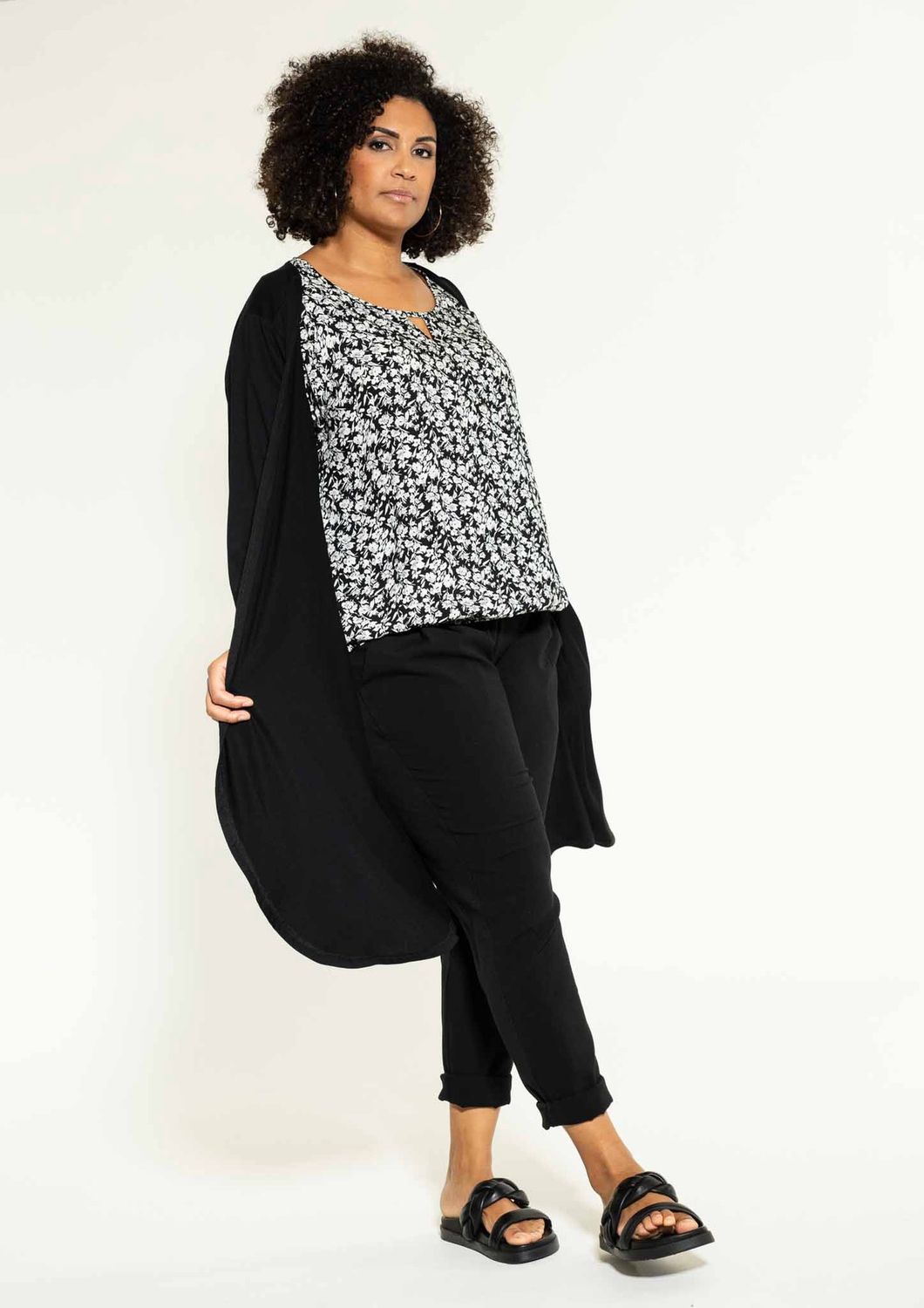 Gunilla Cardigan