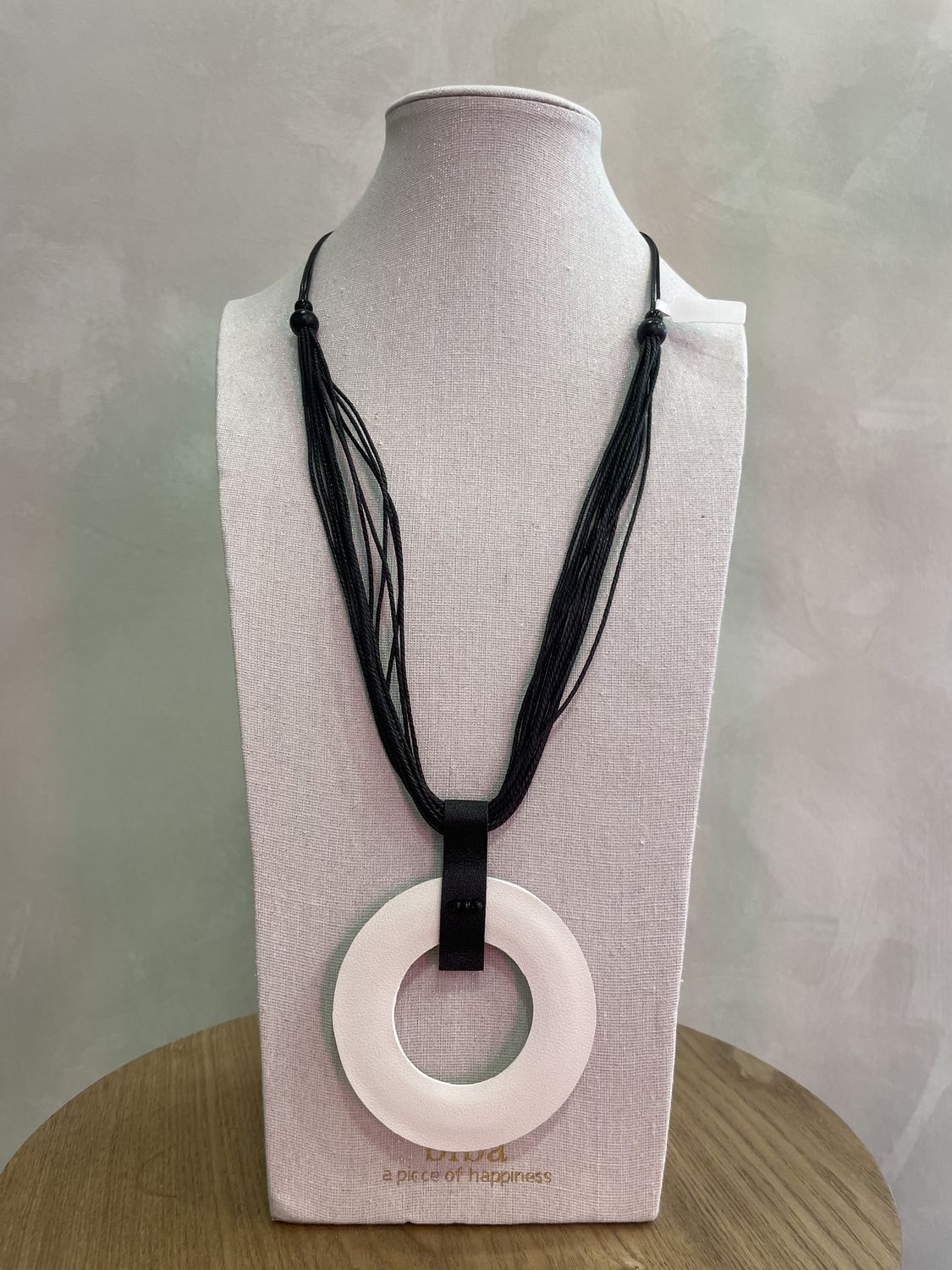 Leren collier ornament - wit