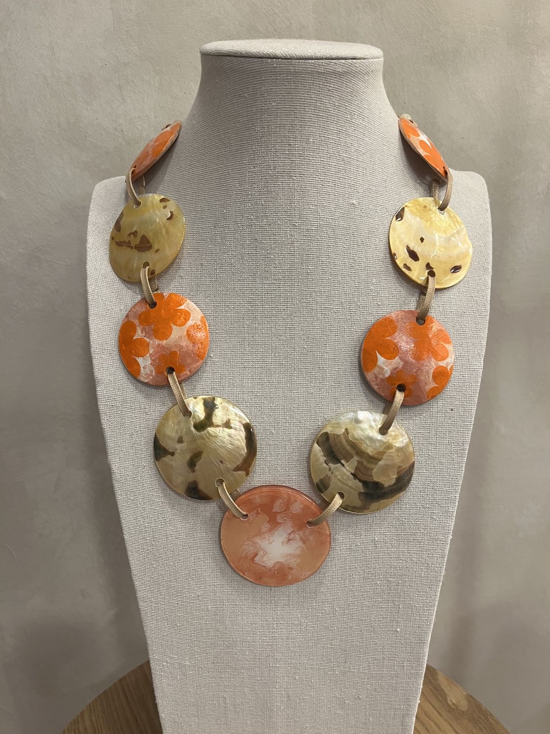 collier Oranje en gele schijven