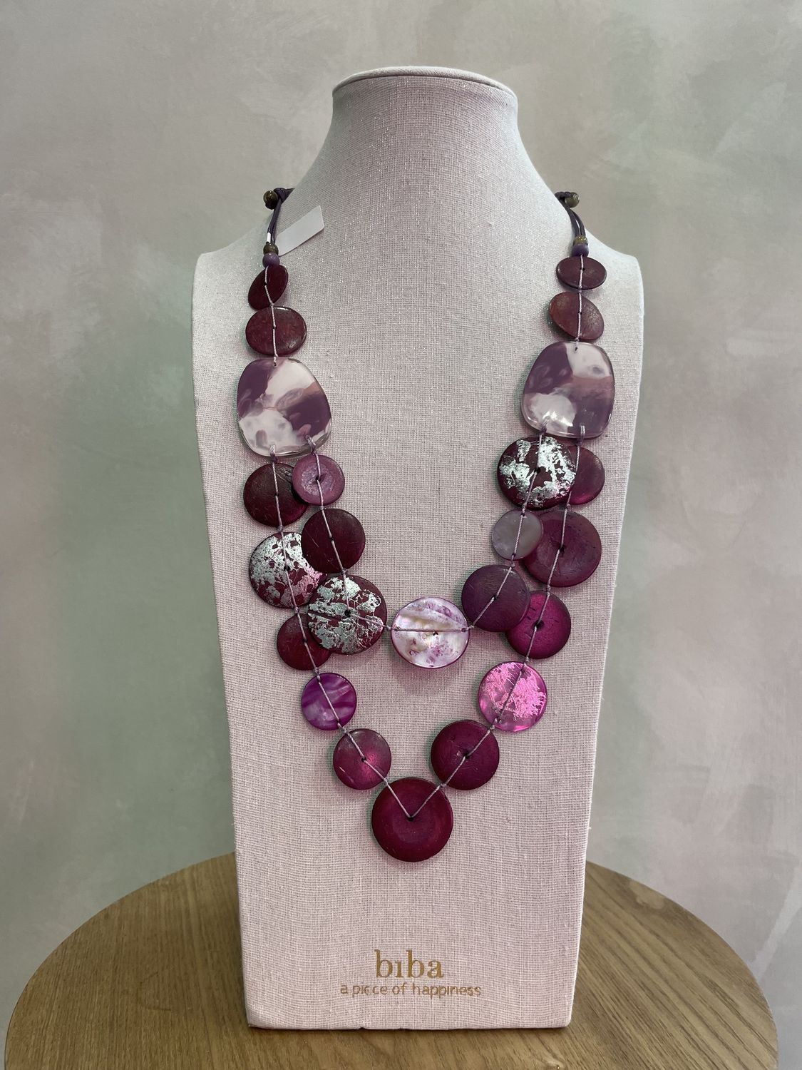 collier fuschia met diverse kralen